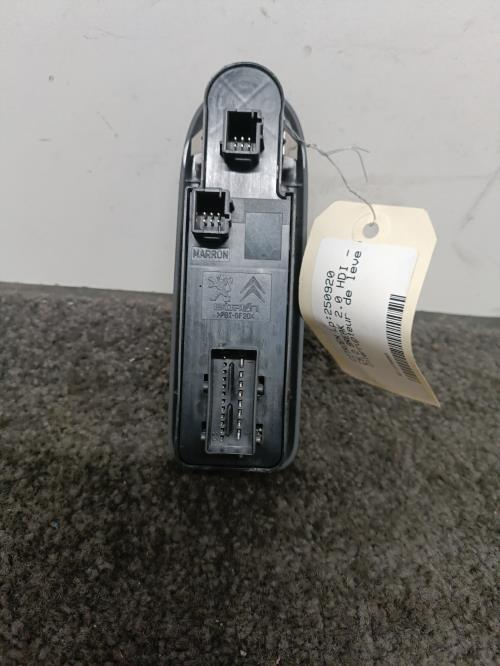 Image Interrupteur de leve vitre avant gauche - CITROEN C5 2