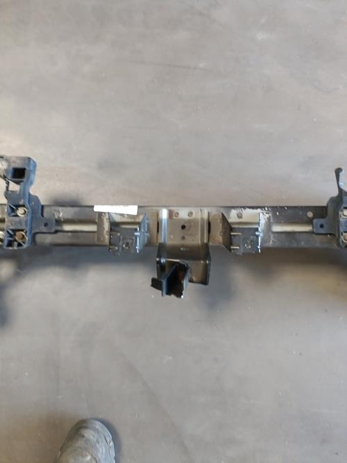 Image Renfort pare choc avant (traverse) - PEUGEOT 4007