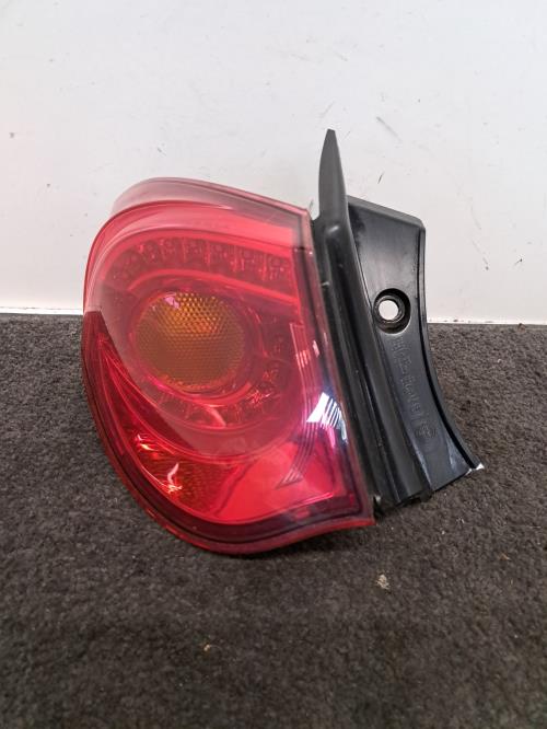Image Feu arriere principal gauche (feux) - ALFA ROMEO GIULIETTA 2