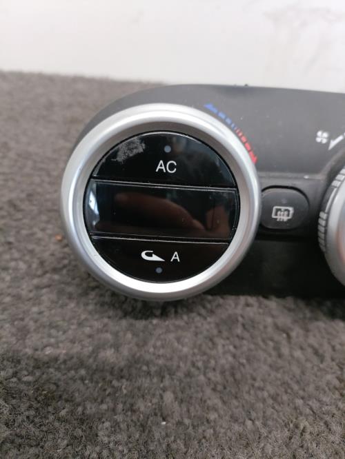 Image Commande chauffage - ALFA ROMEO GIULIETTA 2