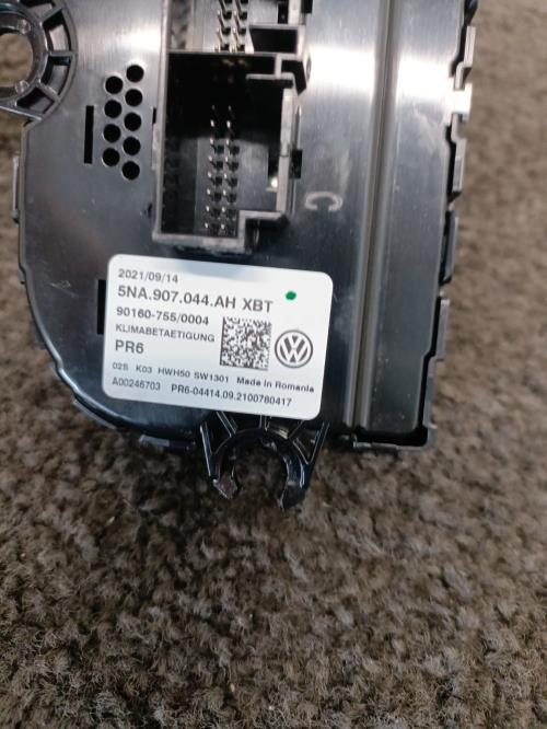 Image Commande chauffage - VOLKSWAGEN TIGUAN 2