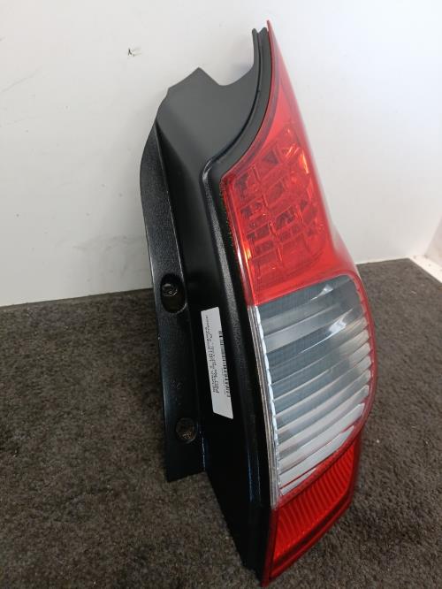 Image Feu arriere principal droit (feux) - RENAULT GRAND SCENIC 2