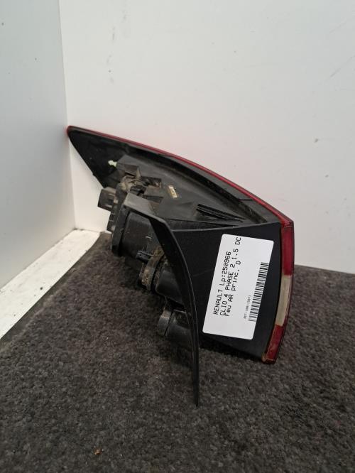 Image Feu arriere principal droit (feux) - RENAULT CLIO 4