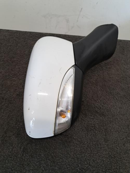 Image Retroviseur droit - RENAULT CLIO 4