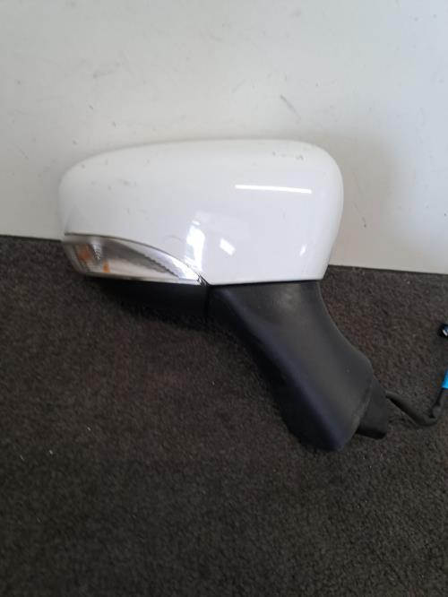 Image Retroviseur droit - RENAULT CLIO 4