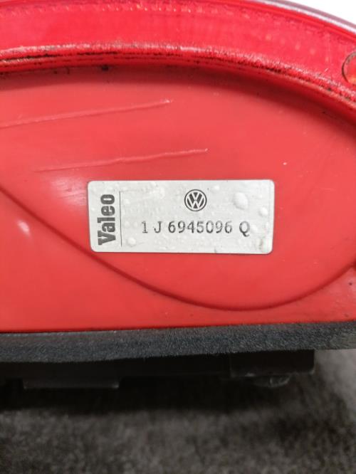 Image Feu arriere principal droit (feux) - VOLKSWAGEN GOLF 4
