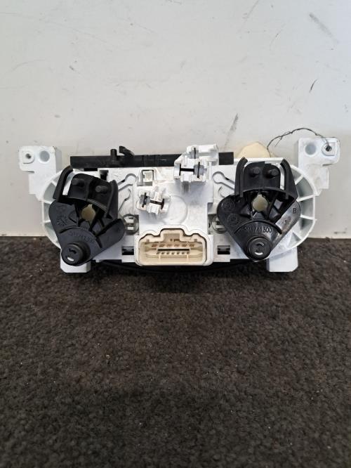 Image Commande chauffage - DACIA SANDERO 2