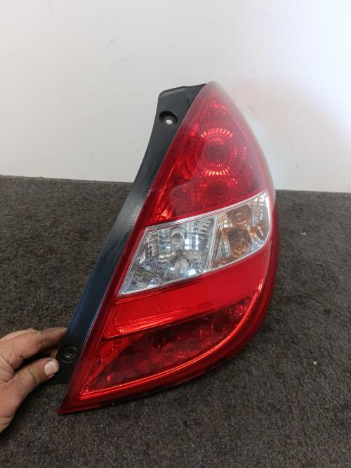 Image Feu arriere principal droit (feux) - HYUNDAI I 20 1