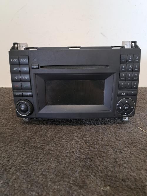 Image Autoradio d'origine - MERCEDES CLASSE A 169