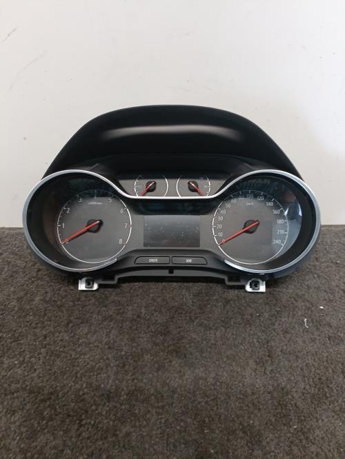 Image Compteur - OPEL CROSSLAND X