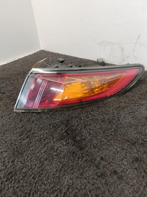 Image Feu arriere principal droit (feux) - HONDA CIVIC 8