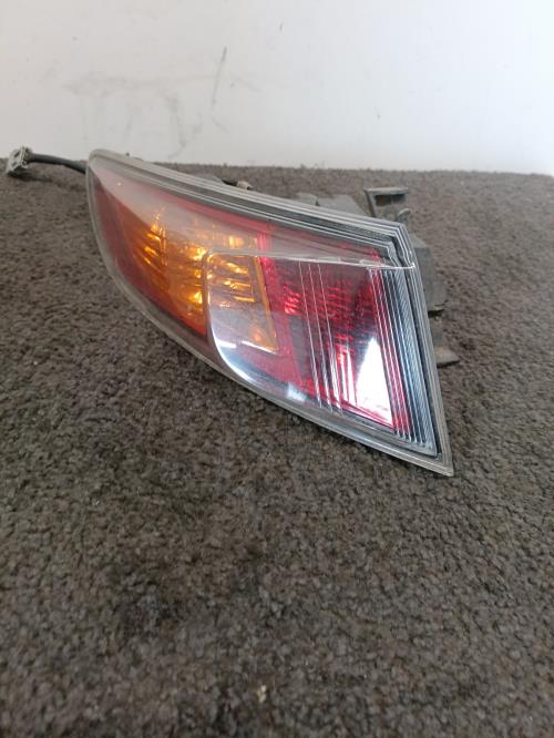 Image Feu arriere principal gauche (feux) - HONDA CIVIC 8