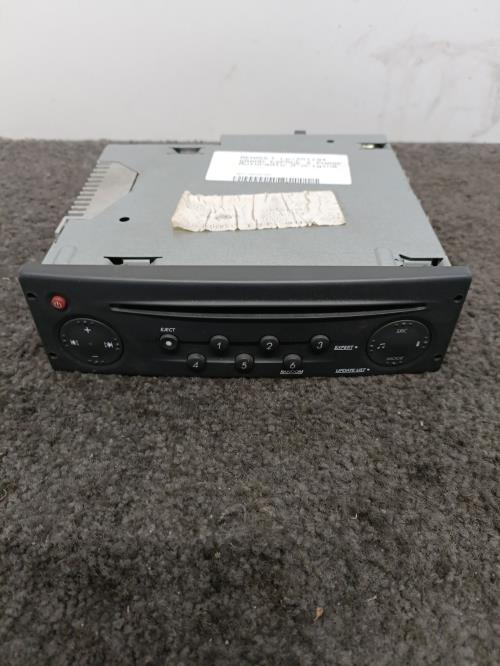 Image Autoradio d'origine - RENAULT GRAND ESPACE 4