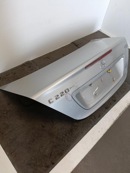 Image Malle/Hayon arriere - MERCEDES CLASSE C 203