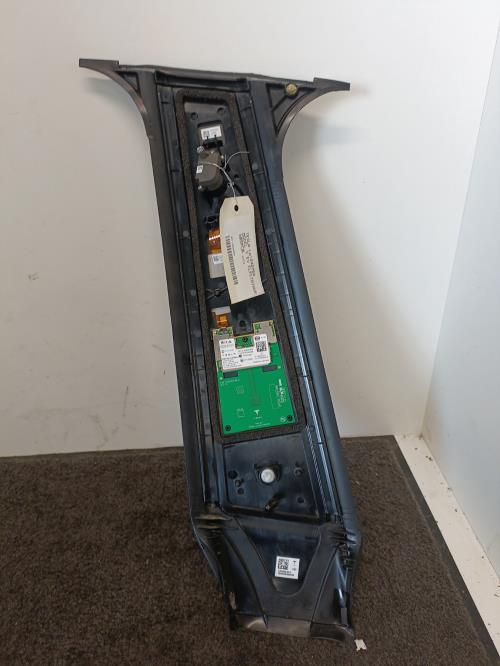 Image Camera - TESLA MODEL Y