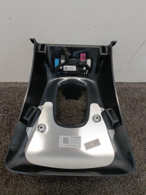 Image Camera - TESLA MODEL Y