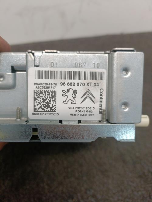 Image Autoradio d'origine - CITROEN C4 PICASSO 1