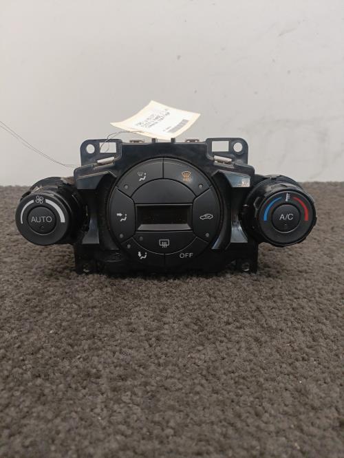 Image Commande chauffage - FORD FIESTA 6
