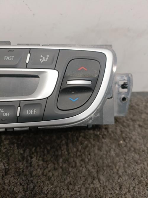 Image Commande chauffage - RENAULT MEGANE 3