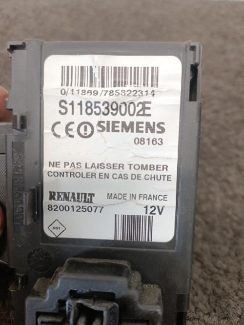 Image Lecteur de carte (neiman) - RENAULT GRAND SCENIC 2