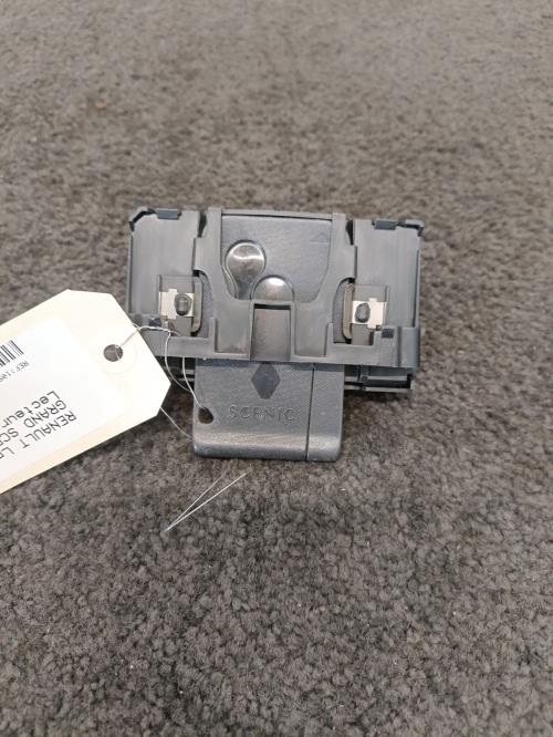 Image Lecteur de carte (neiman) - RENAULT GRAND SCENIC 2