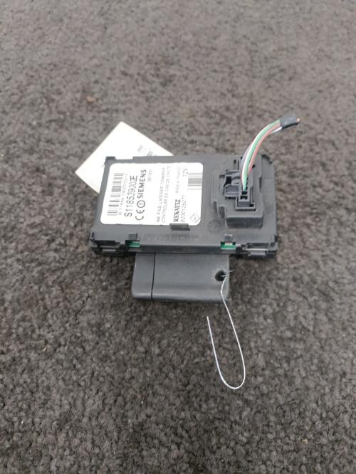 Image Lecteur de carte (neiman) - RENAULT GRAND SCENIC 2