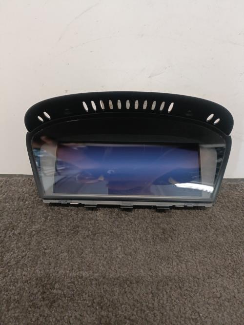 Image Ecran GPS - BMW SERIE 3 E90