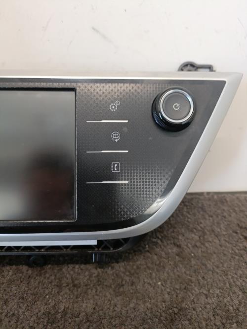 Image Ecran GPS - CITROEN C4 PICASSO 2
