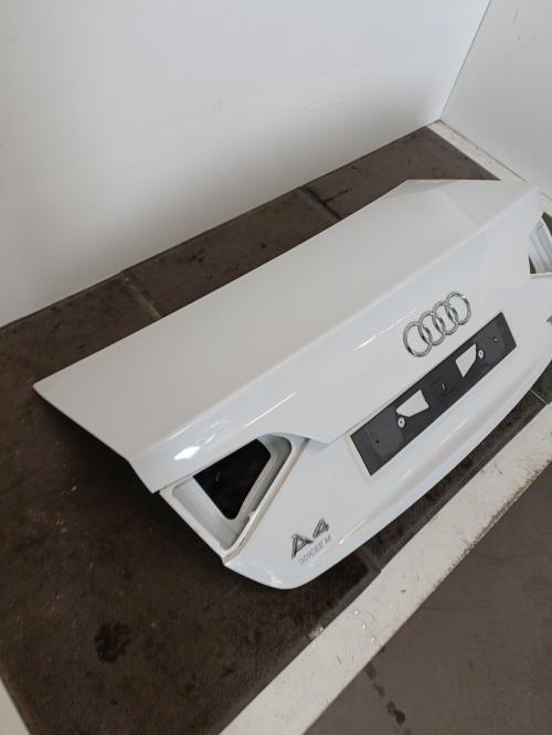 Image Malle/Hayon arriere - AUDI A4 3