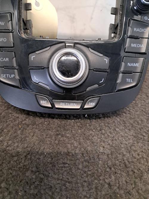 Image Commande GPS - AUDI A4 3
