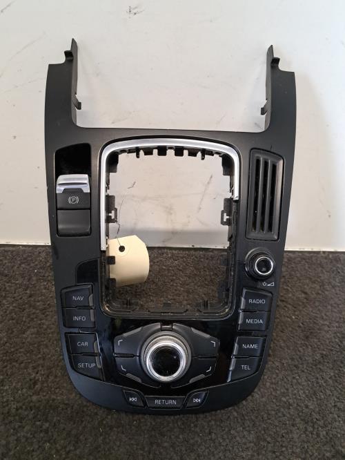 Image Commande GPS - AUDI A4 3
