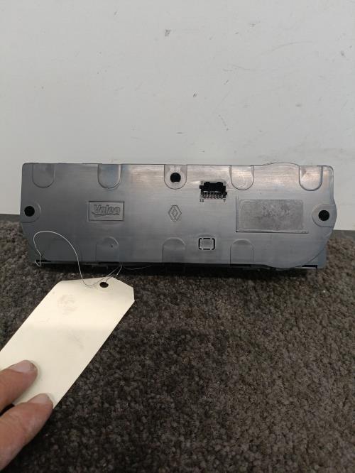 Image Commande chauffage - RENAULT CAPTUR 1