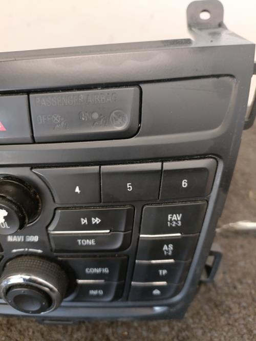 Image Autoradio d'origine - OPEL ZAFIRA TOURER C