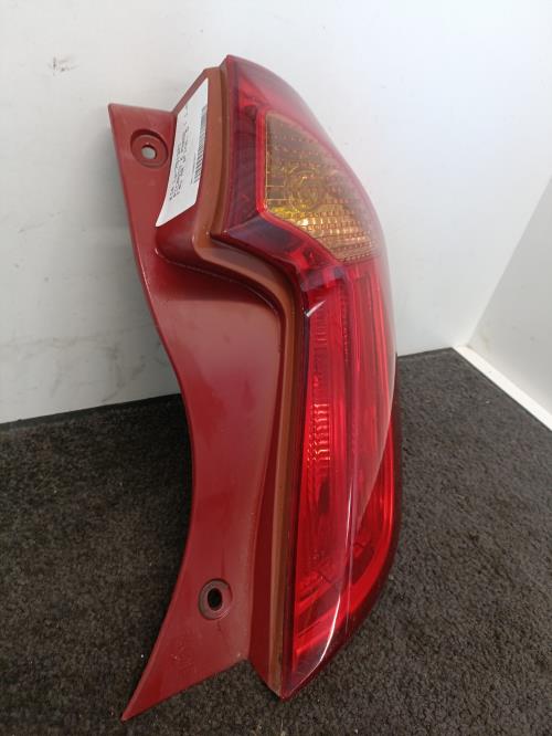 Image Feu arriere principal droit (feux) - KIA PICANTO 2
