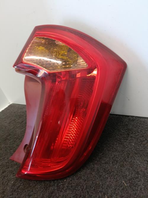 Image Feu arriere principal droit (feux) - KIA PICANTO 2