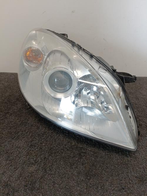 Image Optique avant principal droit (feux)(phare) - MERCEDES CLASSE B 245