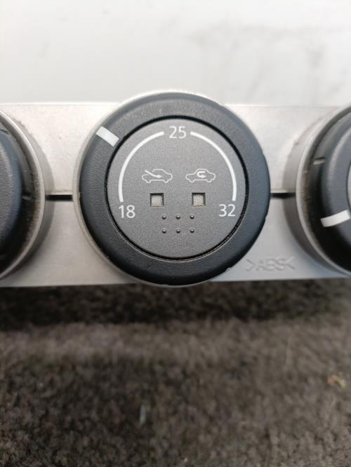 Image Commande chauffage - NISSAN X-TRAIL 1