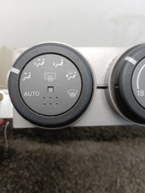 Image Commande chauffage - NISSAN X-TRAIL 1