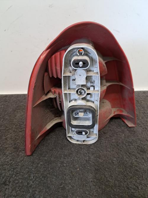 Image Feu arriere principal droit (feux) - RENAULT TWINGO 1