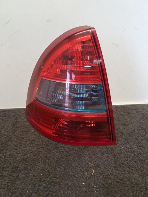 Image Feu arriere principal gauche (feux) - CITROEN C5 1