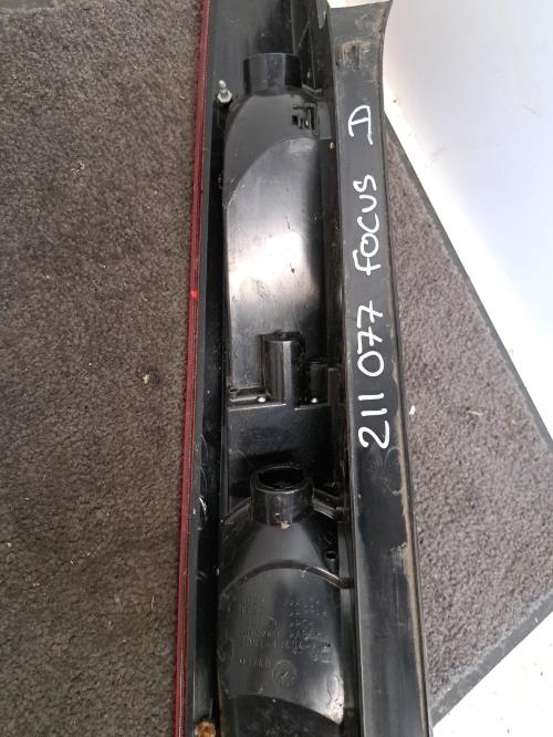 Image Feu arriere principal droit (feux) - FORD FOCUS 2