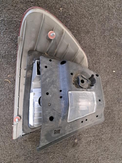 Image Feu arriere principal droit (feux) - BMW SERIE 3 E46