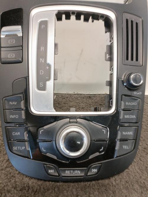 Image Commande GPS - AUDI A5 1