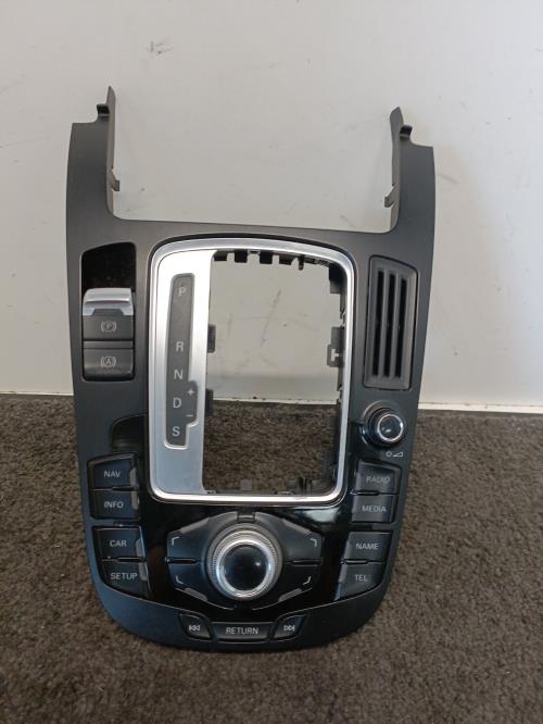 Image Commande GPS - AUDI A5 1