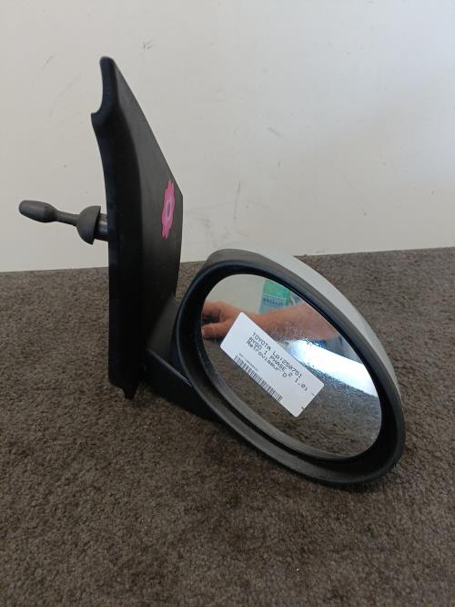 Image Retroviseur droit - TOYOTA AYGO 1