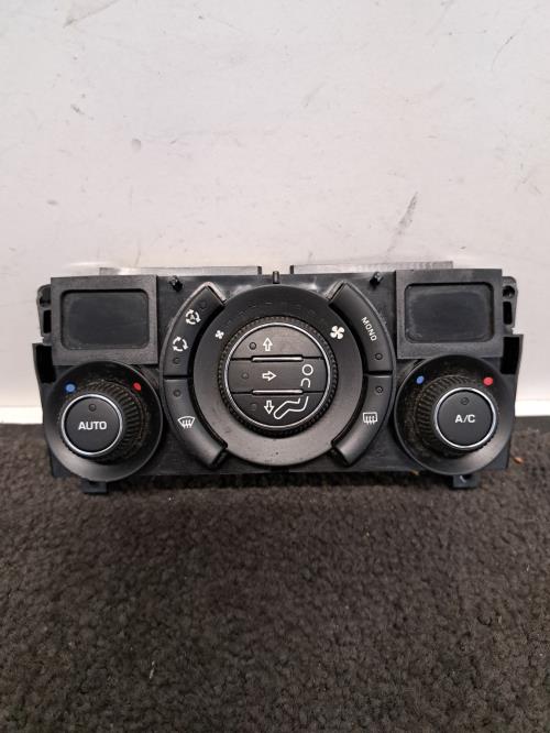 Image Commande chauffage - PEUGEOT 3008 1