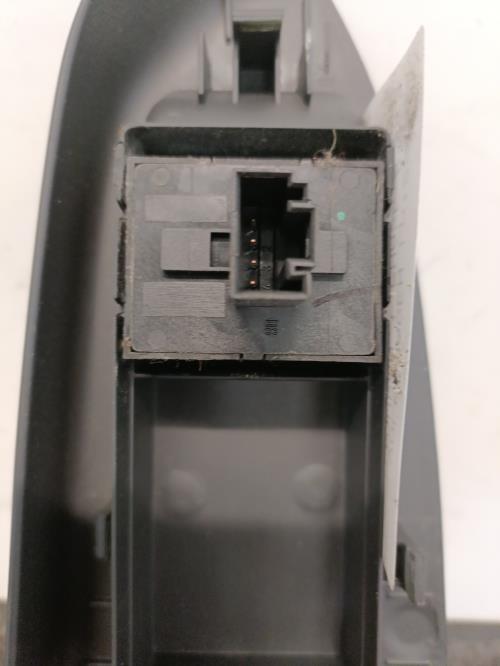 Image Interrupteur de leve vitre avant gauche - VOLKSWAGEN TOURAN 1