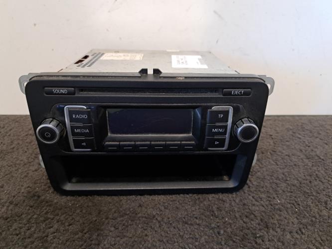Image Autoradio d'origine - VOLKSWAGEN TOURAN 1