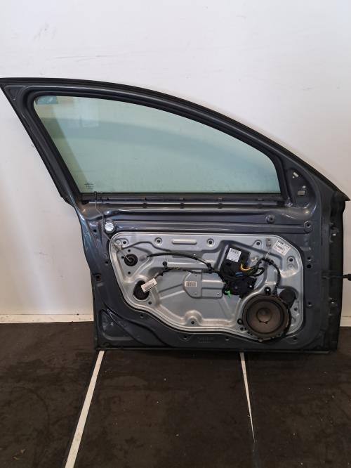 Image Porte avant gauche - VOLVO V 50