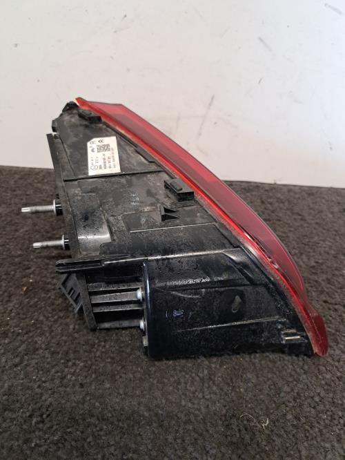 Image Feu arriere secondaire droit (feux) - CITROEN C5 X